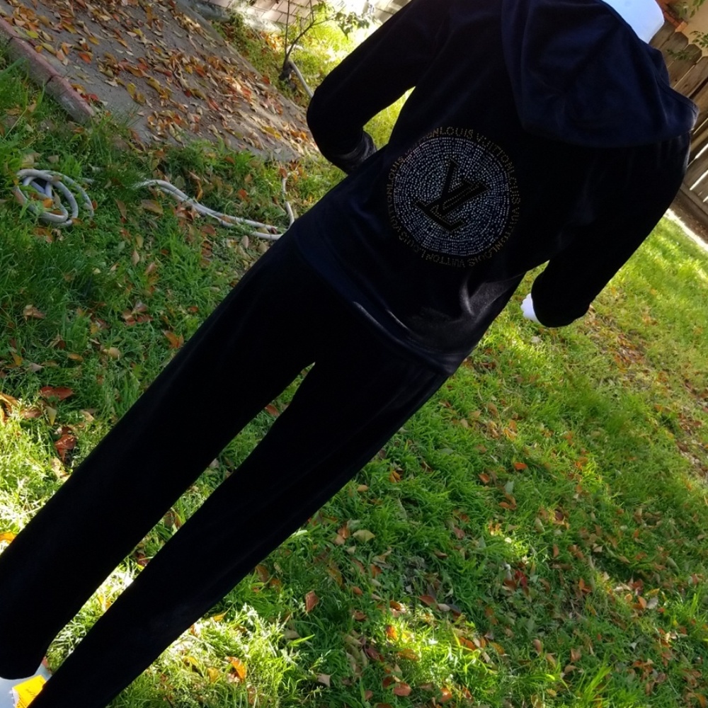 SOLD!Louis Vuitton vintage black velvet track suit - Picture 6 of 8